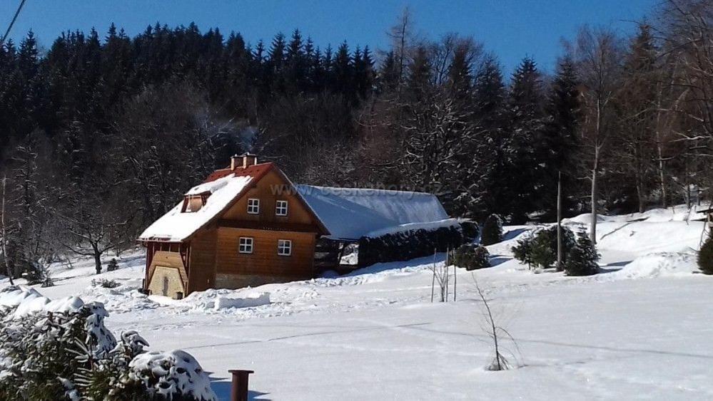 Chata U Lesa Výprachtice Buitenkant foto